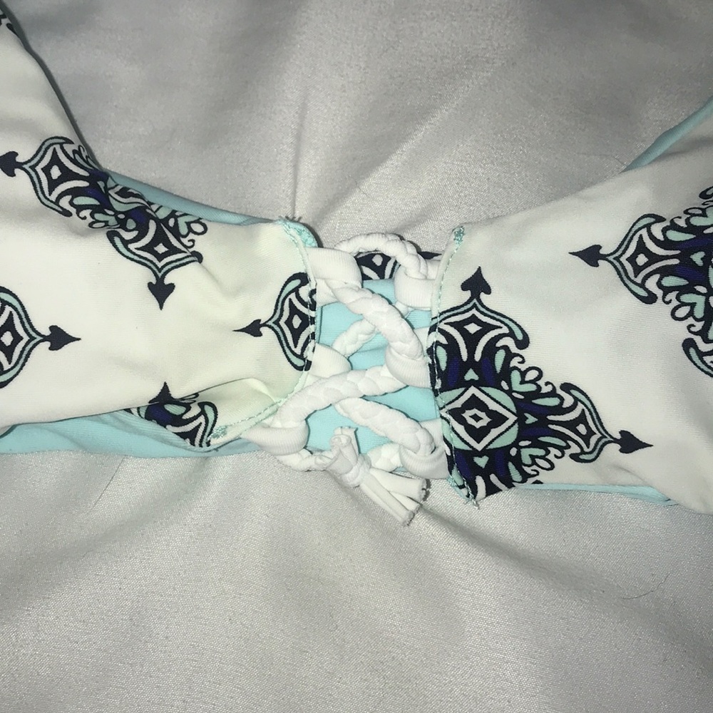 Reversible bikini set - Picture 3 of 5